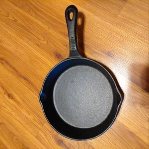 Brand NEW SMALL CAST IRON PAN